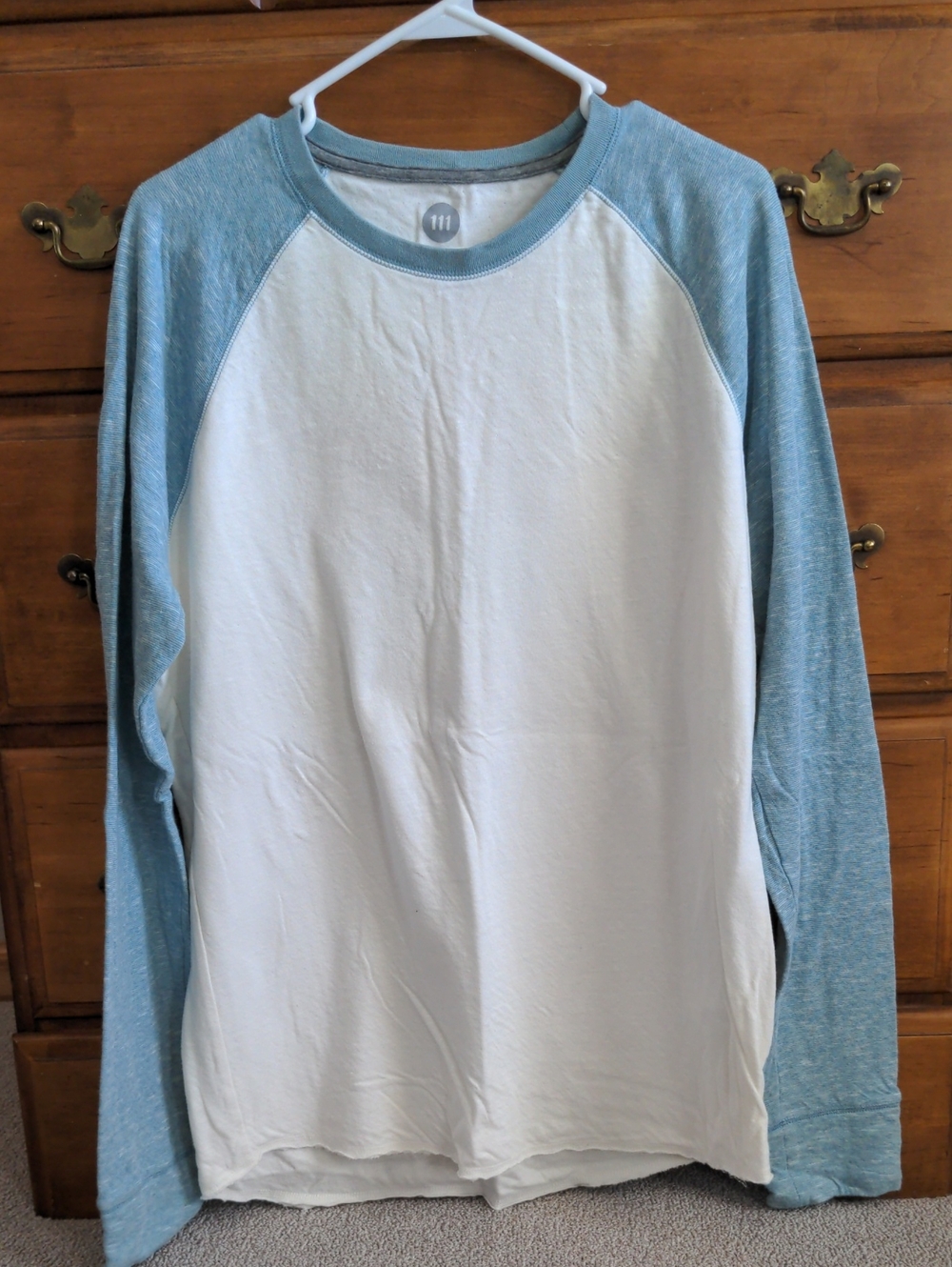 Express Men's Raglan Long-Sleeve Shirt in White and Light Blue